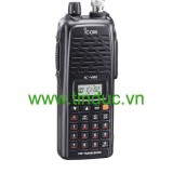 Máy bộ đàm cầm tay ICOM V82